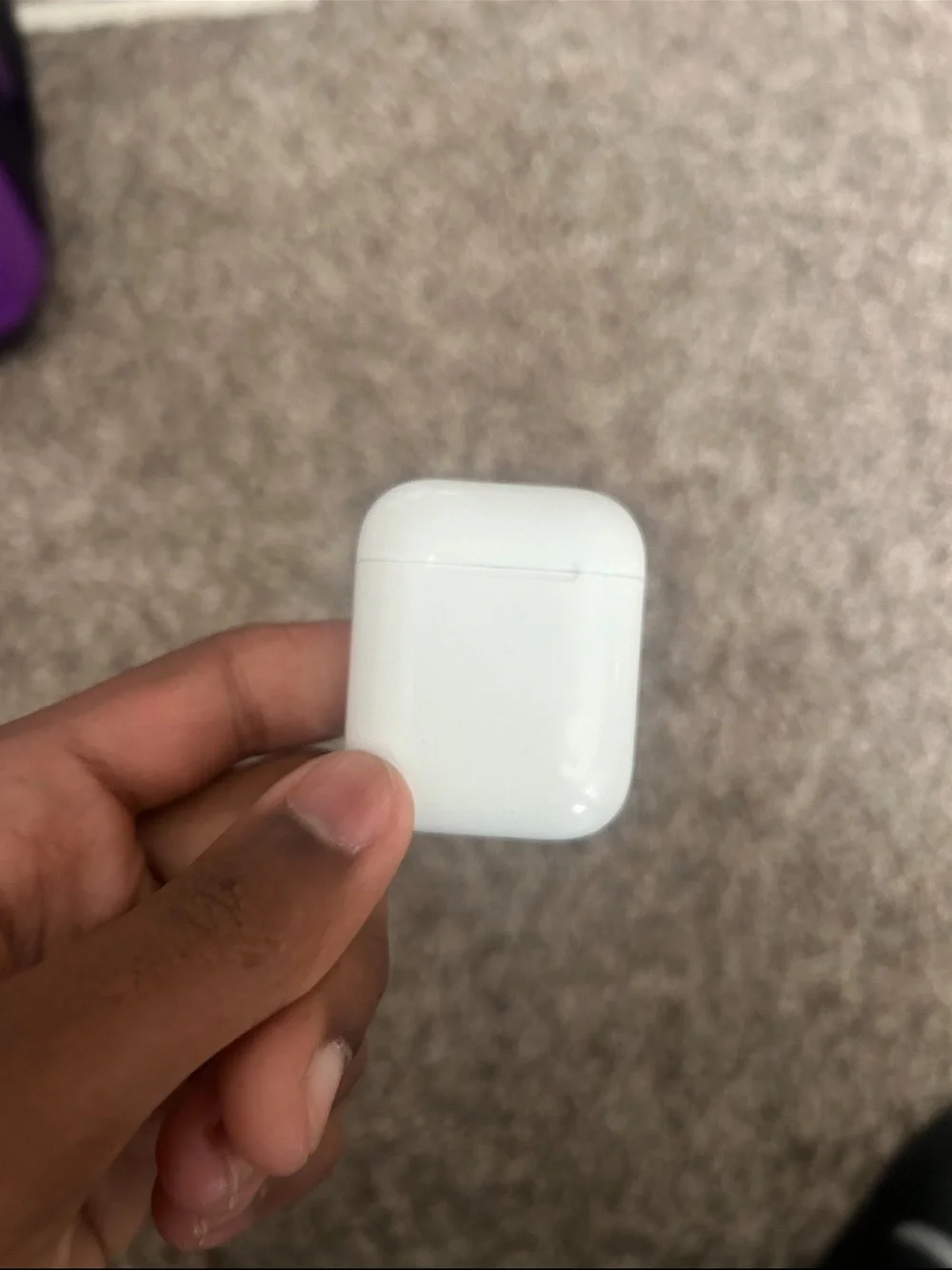 Apple White Wireless Earbuds Charging Case